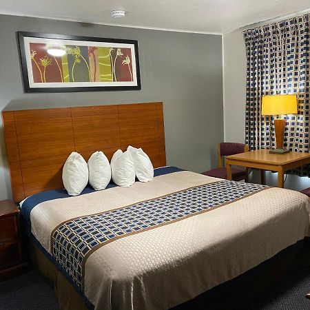 Usa Inn Mount Vernon Экстерьер фото